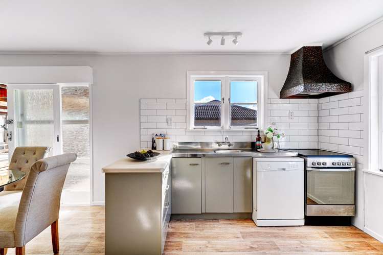 146 Old Wairoa Road Papakura_10