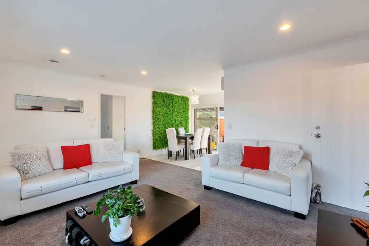 15 Russett Grove Henderson_15