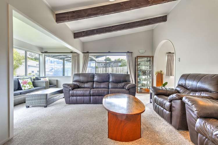 27 Glamis Avenue Dinsdale_1