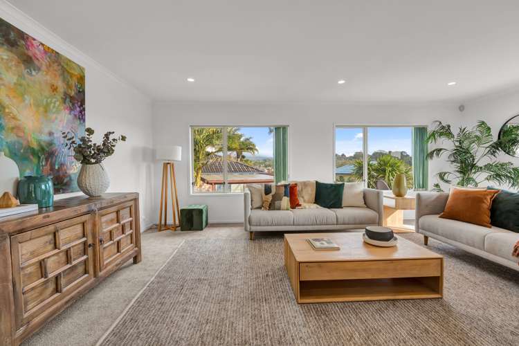 8 Brittany Drive Henderson_1