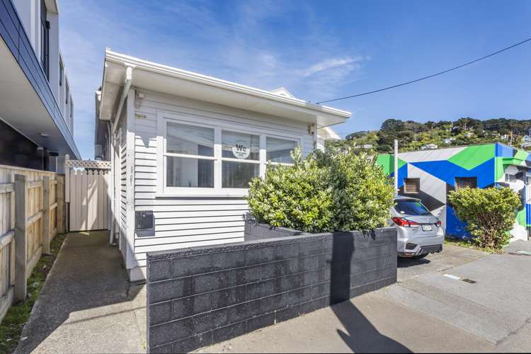 62 Rongotai Road Kilbirnie_12