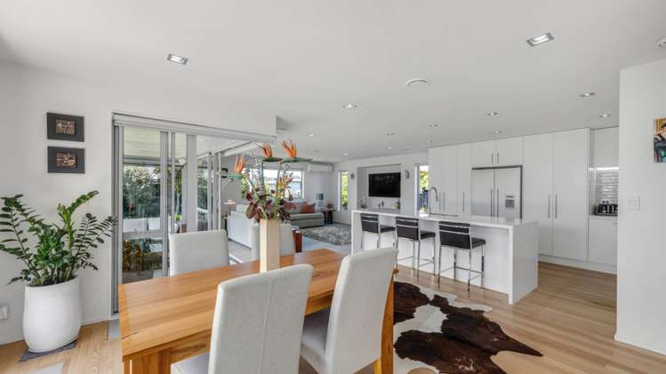 21 Constellation Avenue Beachlands_29