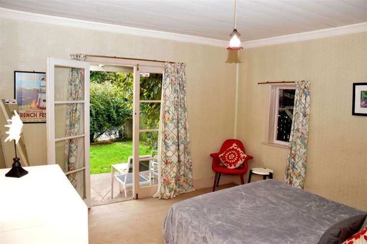 11 Bruce Terrace Akaroa_11