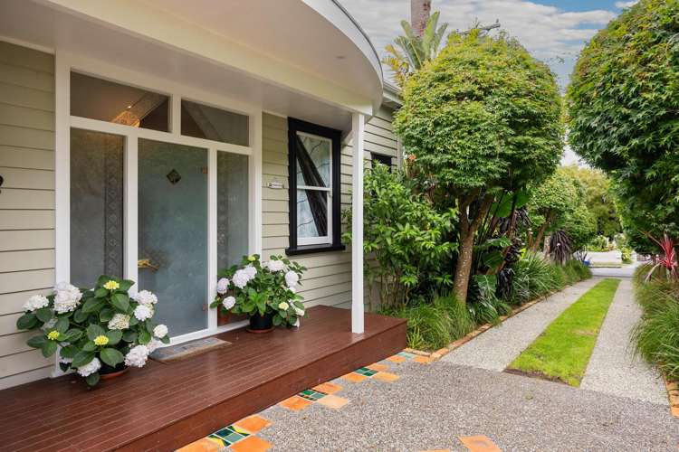 1A Summit Drive Mt Albert_27