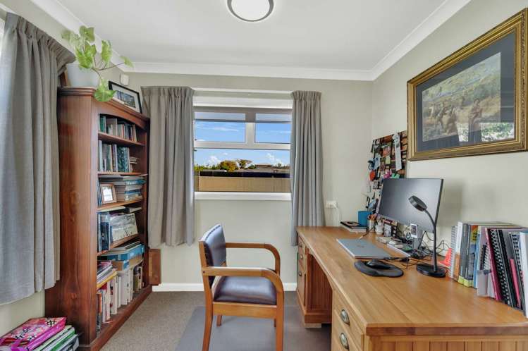 16 Alamein Crescent Onekawa_16