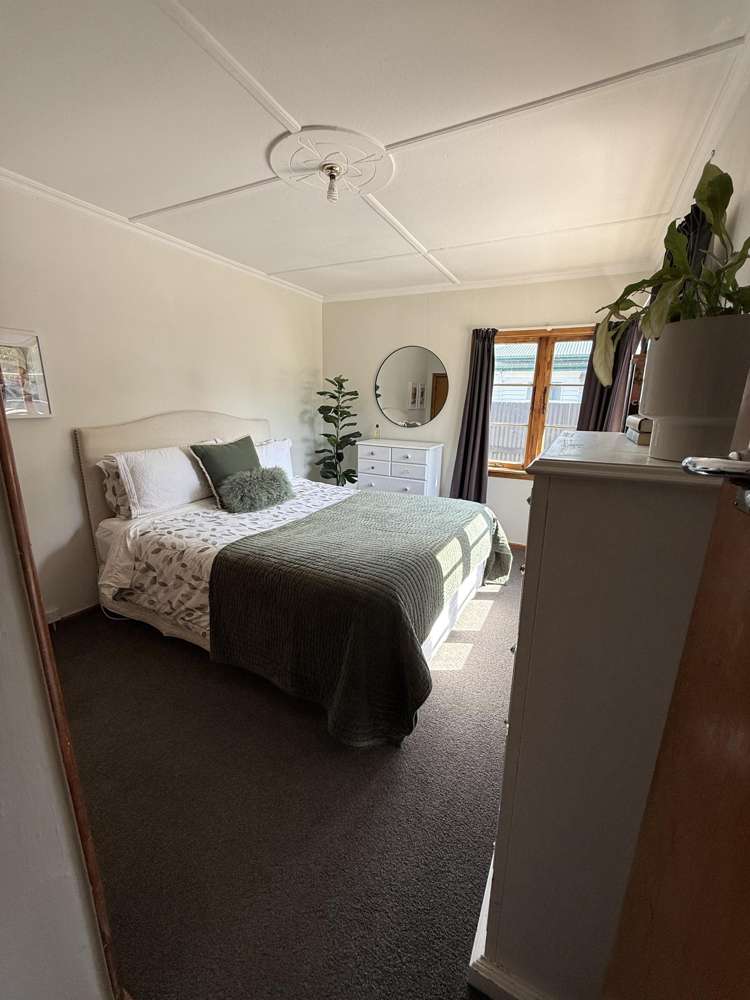 2/14 Menin Road Onekawa_6