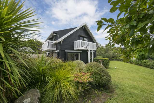 3 Muriwai Road Waimauku_1