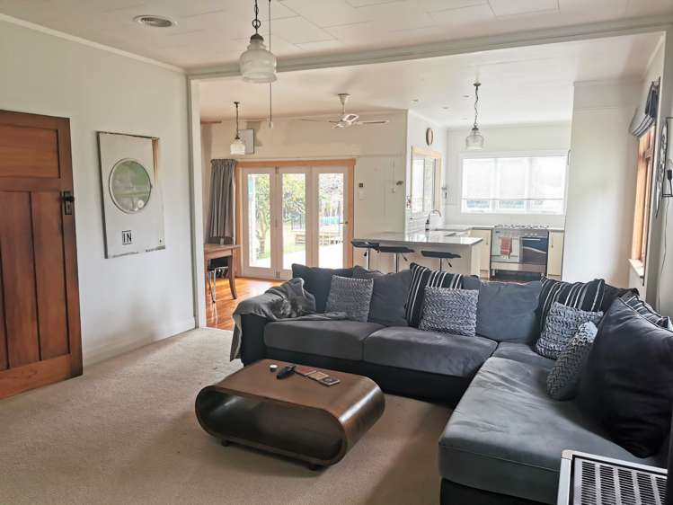 2083 State highway 2 Pukehina_4