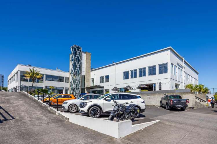 317 New North Road Kingsland_24