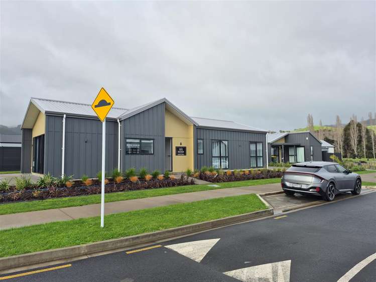 3 Mataikokako  Loop Kawakawa Bay_2