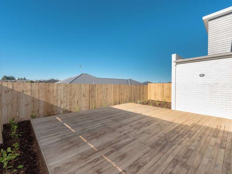 9 Springside Court Huntington_17