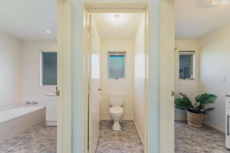 11 Aston Place Richmond_18