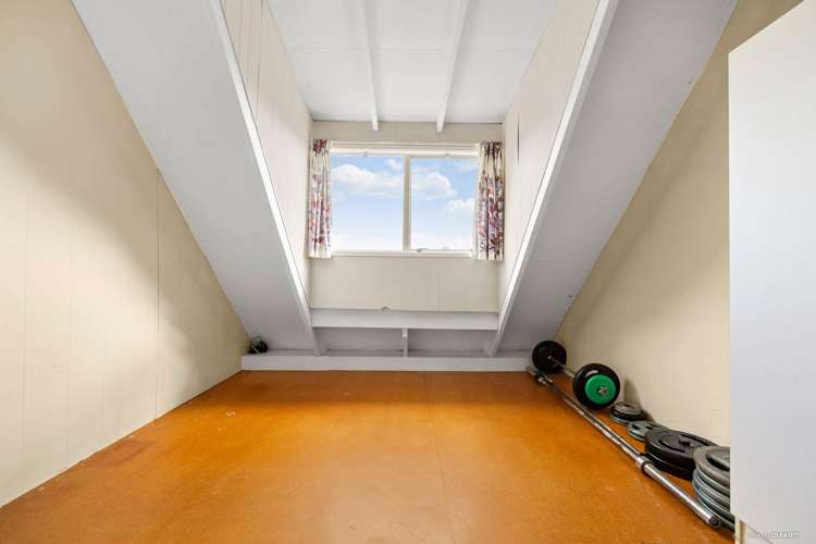 49 Felgrove Street Glendene_10