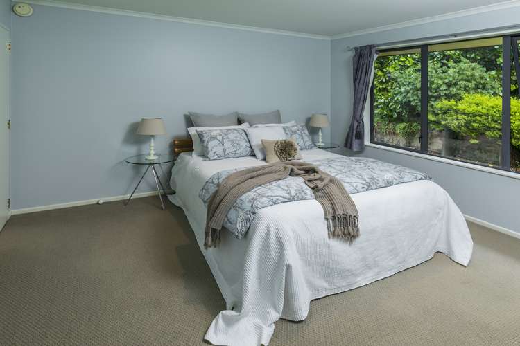 5b Olwyn Place Greenhithe_13