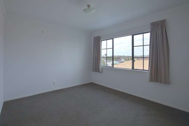 8 Highgate place Somerville_13