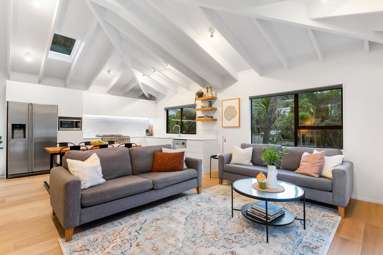 2/23 Hebron Road_4