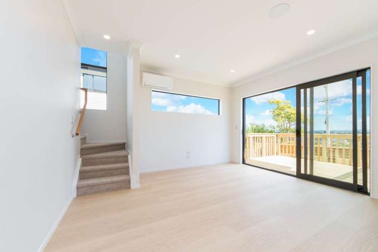 1/110 Royal Road Massey_3