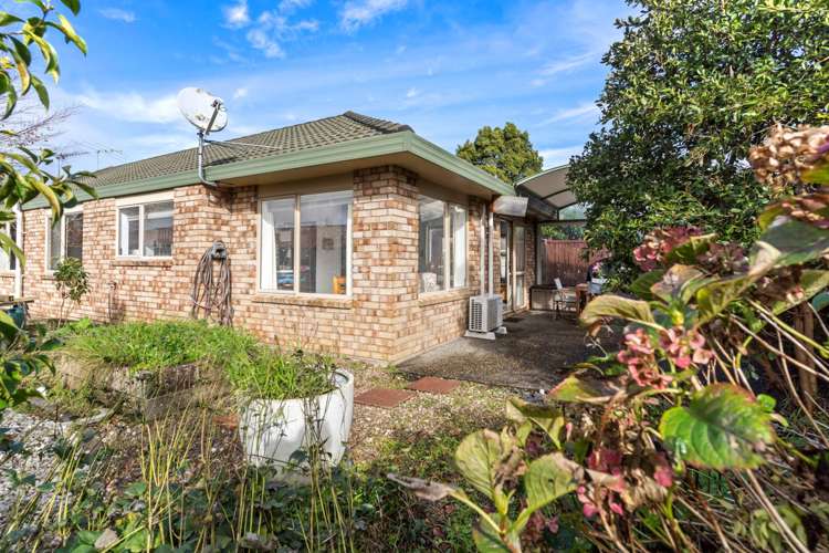 25h Youngs Road Papakura_18