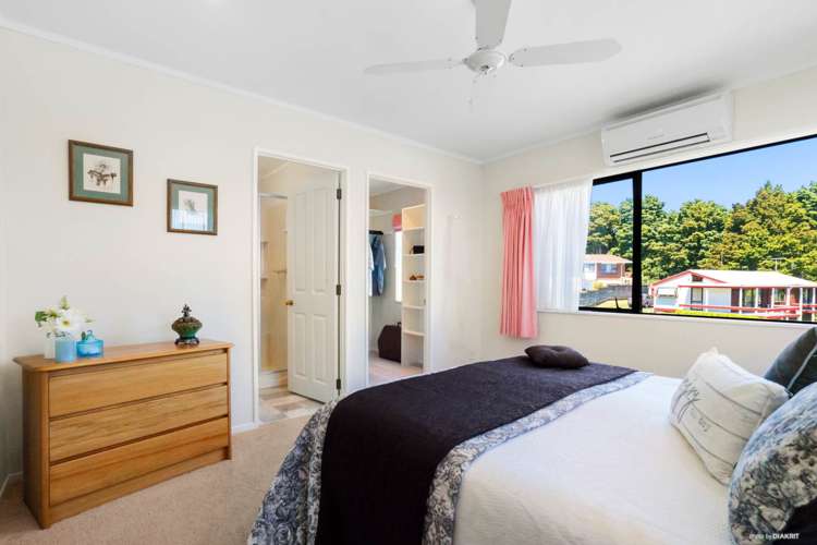 8 Elsted Place Goodwood Heights_10