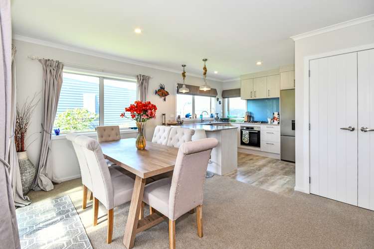 68 Kowhai Avenue Kaiaua_5