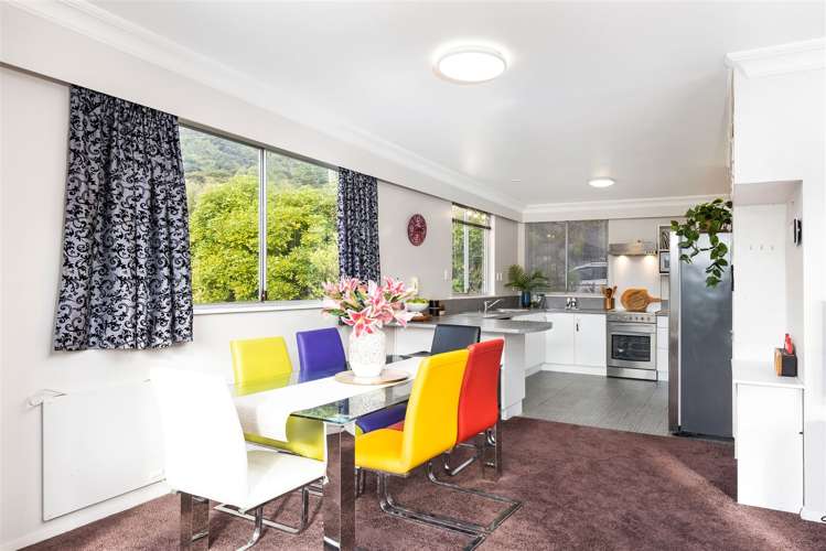 1/29 Waikawa Road Picton_6