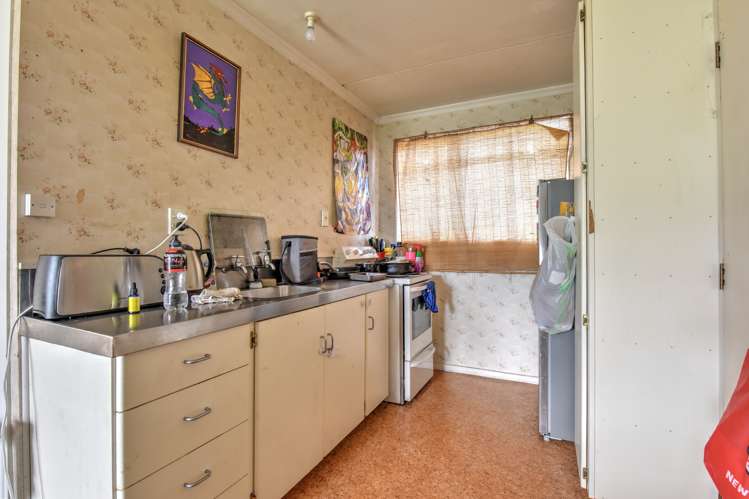 37a-D Wentworth Street Gore Surrounds_10