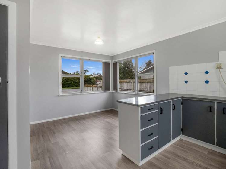 6 Chester Road Springvale_4