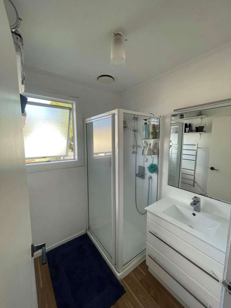 24 Meilland Place Glen Eden_10