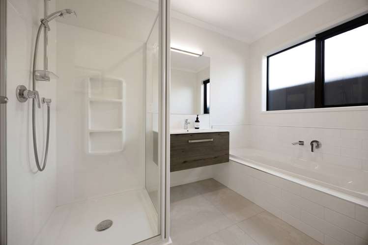 20 Trewern Avenue Chartwell_21