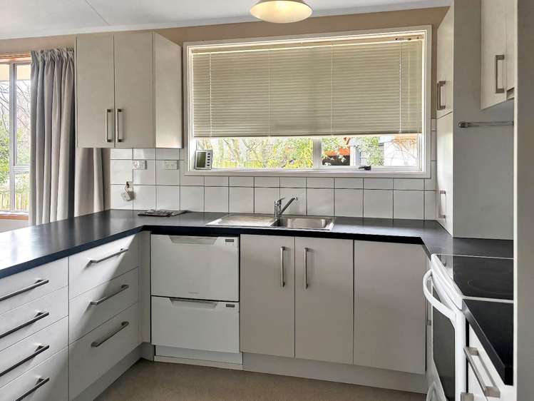 11 Weka Street 11351_2