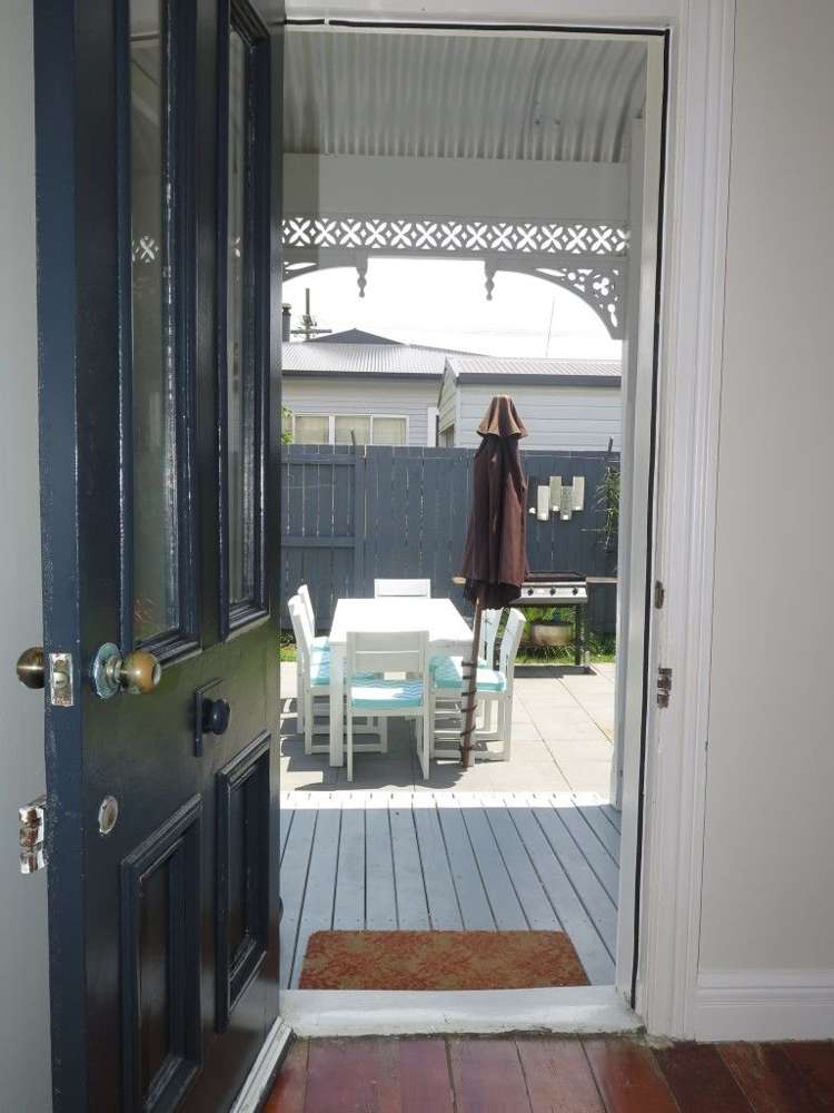 2 Smith Street Raglan_15