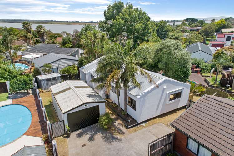 150 Carnoustie Drive Wattle Downs_0