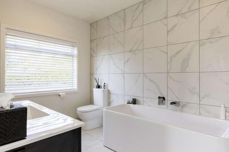 97 Highland Drive Acacia Bay_27