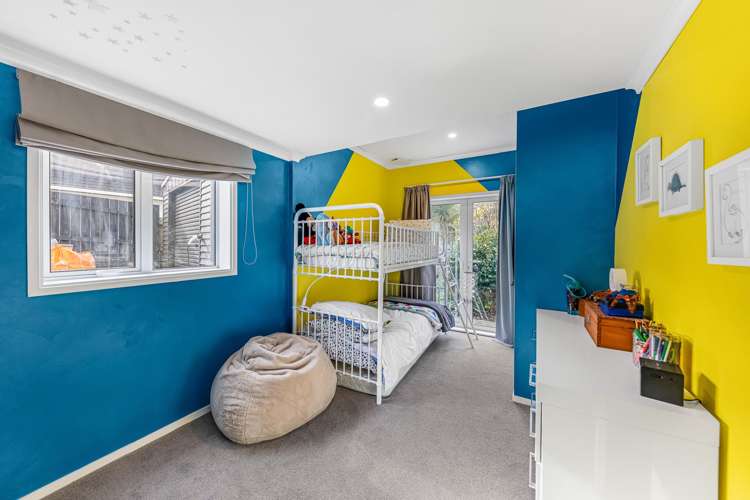 15 Roland Road Greenhithe_14