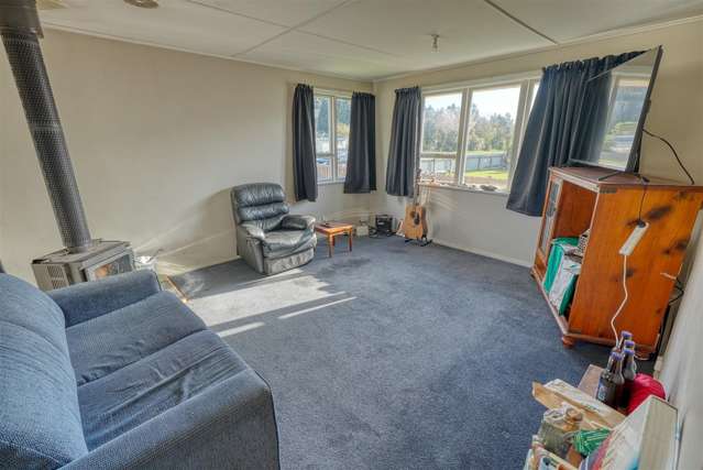 60 Main Road Whataroa_3