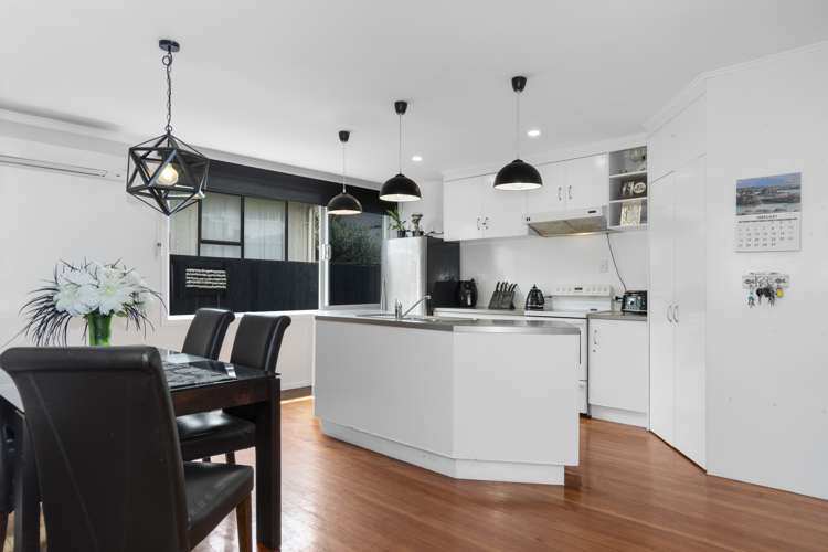 1223 Papamoa Beach Road Papamoa_5