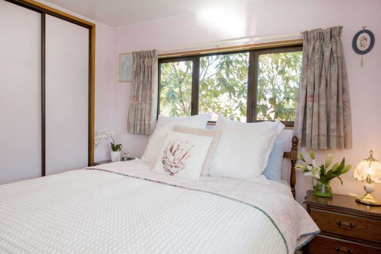 29 Farnham Drive Richmond_10