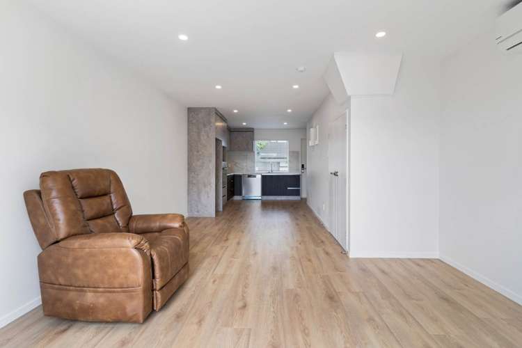 5/129 Lancaster Road Beach Haven_5