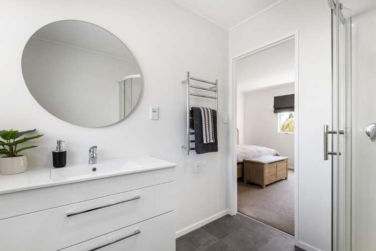 1/18 Altair Place Windsor Park_25