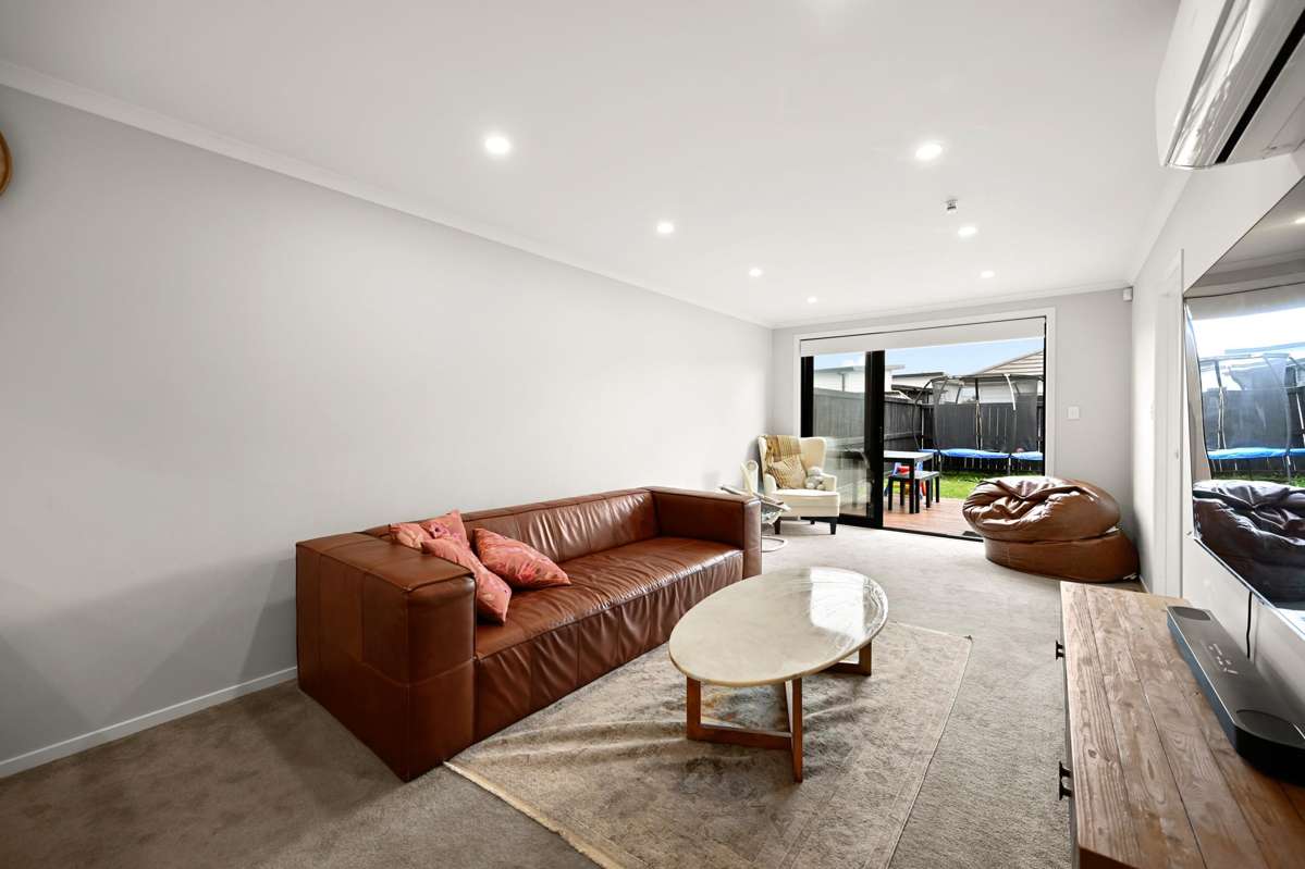 2/3 Tiro Place_3