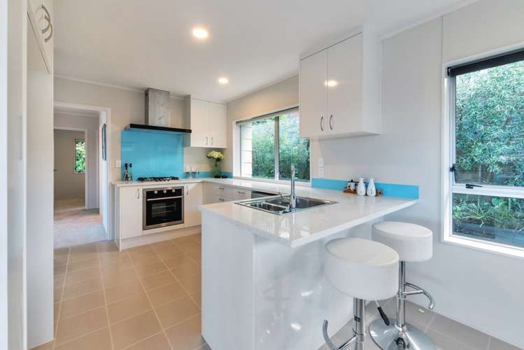 2/78a Onewa Road Northcote Point_6