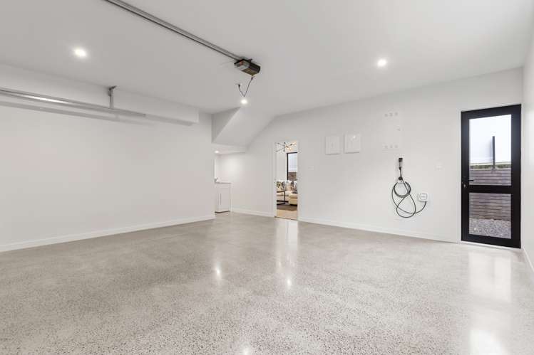 19a Arosa Place Forrest Hill_21