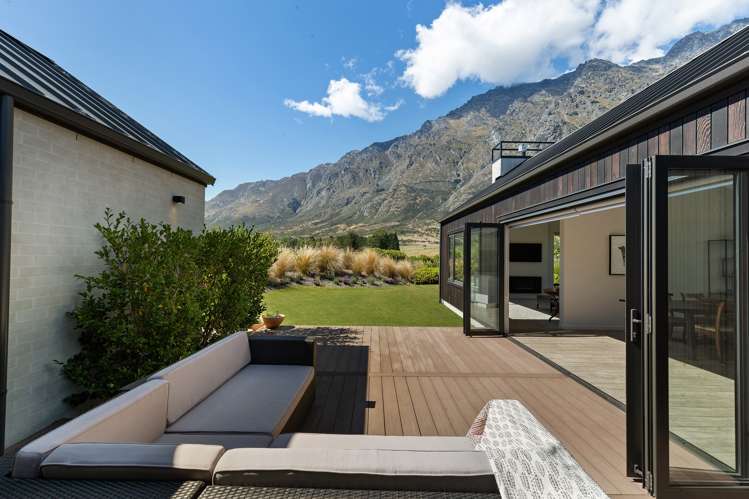 36 Mckellar Drive Jacks Point_16