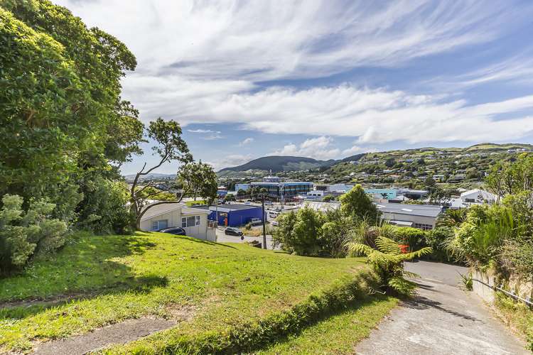 7 Rewa Terrace Tawa_11