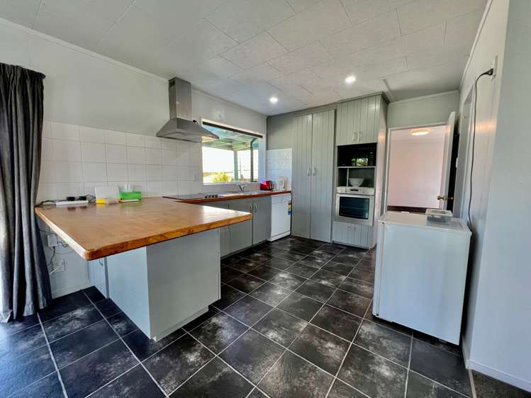 4 Snowden Place Raglan_26