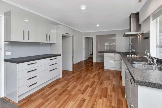 112 Marsden Point Road Ruakaka_2