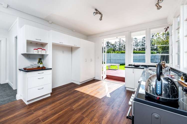 1 Luckens Road West Harbour_10