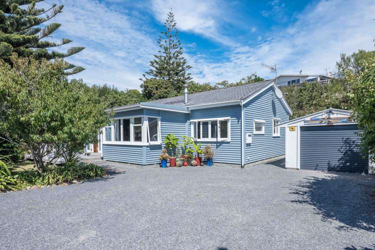 24 Queens Road Waikanae Beach_18