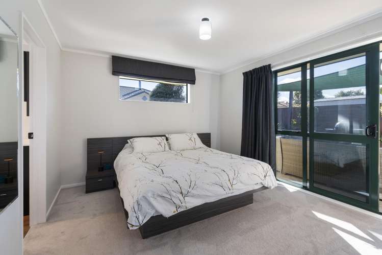 6 Logan Place Kelvin Grove_15