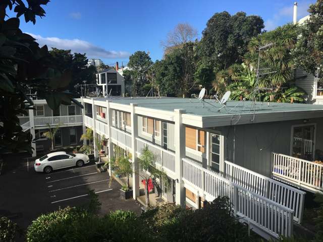 12/35 Turakina Street Grey Lynn_1